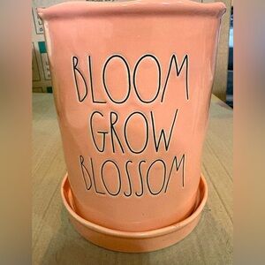 Coral Ceramic Planter with Saucer
